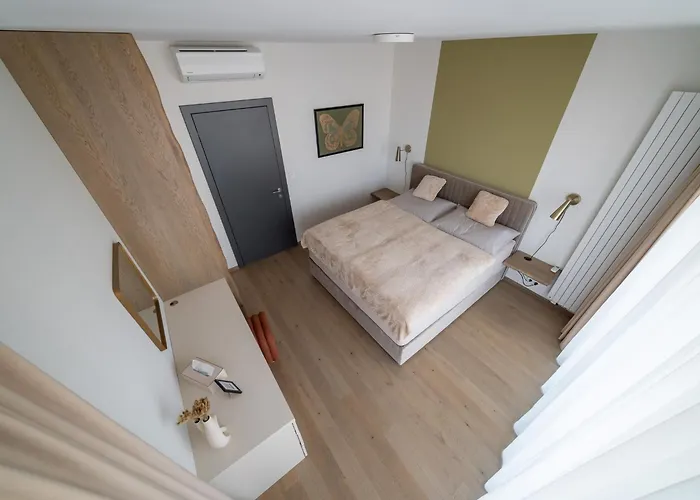 Eurovea Tower Apartment Free Parking
