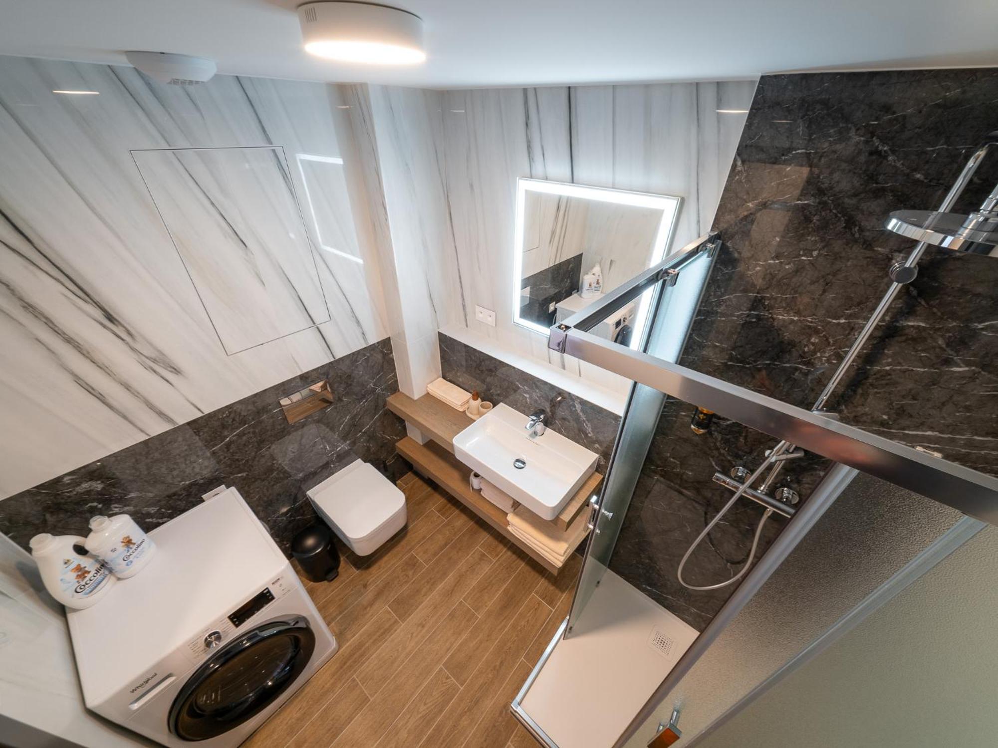 Eurovea Tower Free Parking * Bratislava